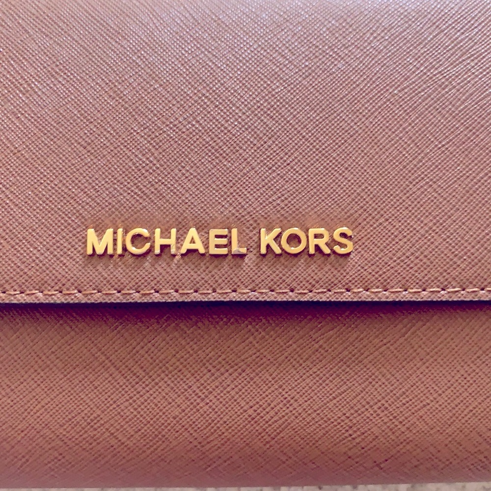 Michael Kors Clutch